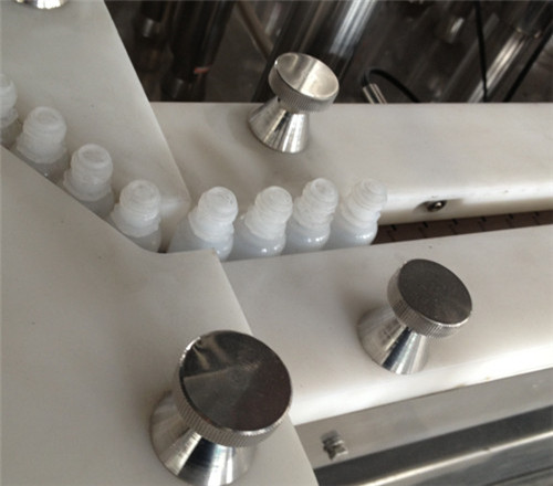 கிளம்பிங் பாட்டில் சாதனம்